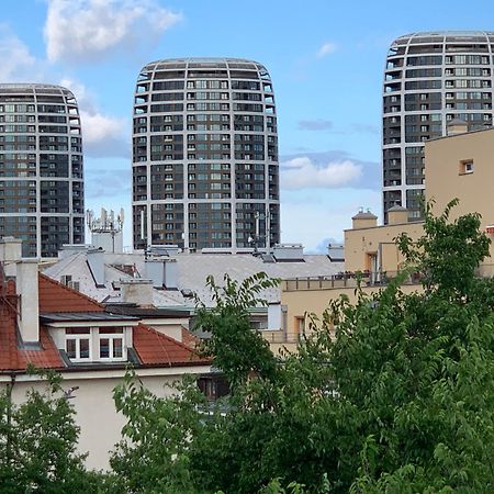 Nice Life - Luxury Apartment In The Old Town. Bratislava Bagian luar foto
