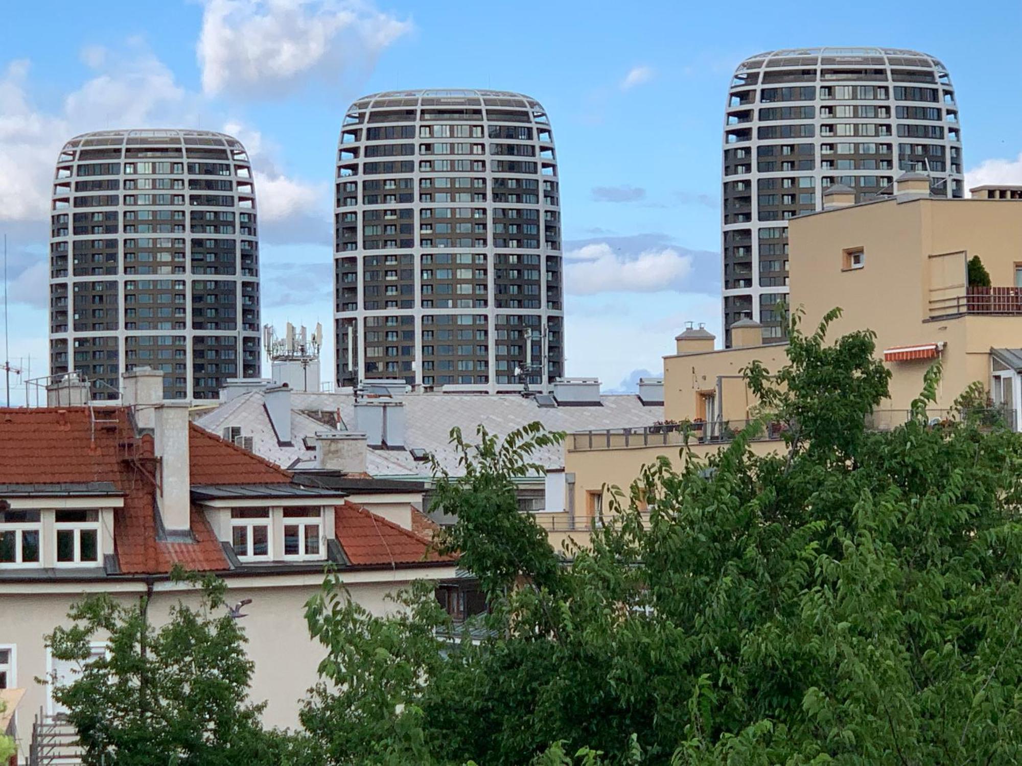 Nice Life - Luxury Apartment In The Old Town. Bratislava Bagian luar foto